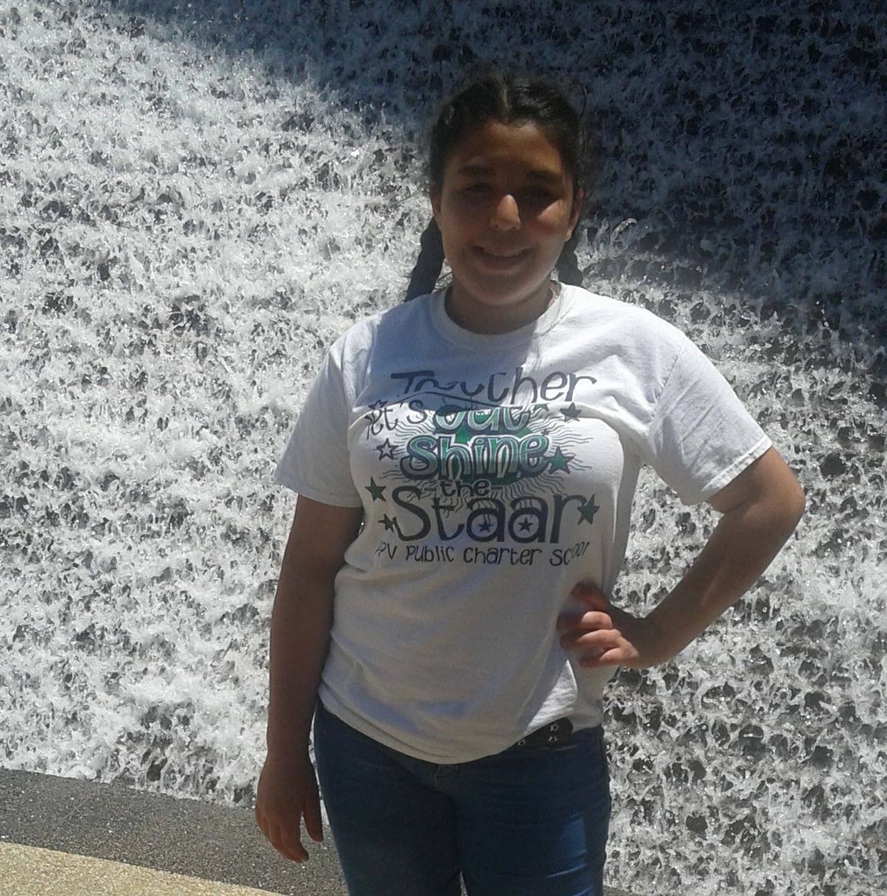 Las investigaciones posteriores identificaron como sospechoso a
<b>Ariel Cruz, su exnovio, quien desde la tarde estuvo junto a la familia intentando encontrar a la víctima.</b>
<br>