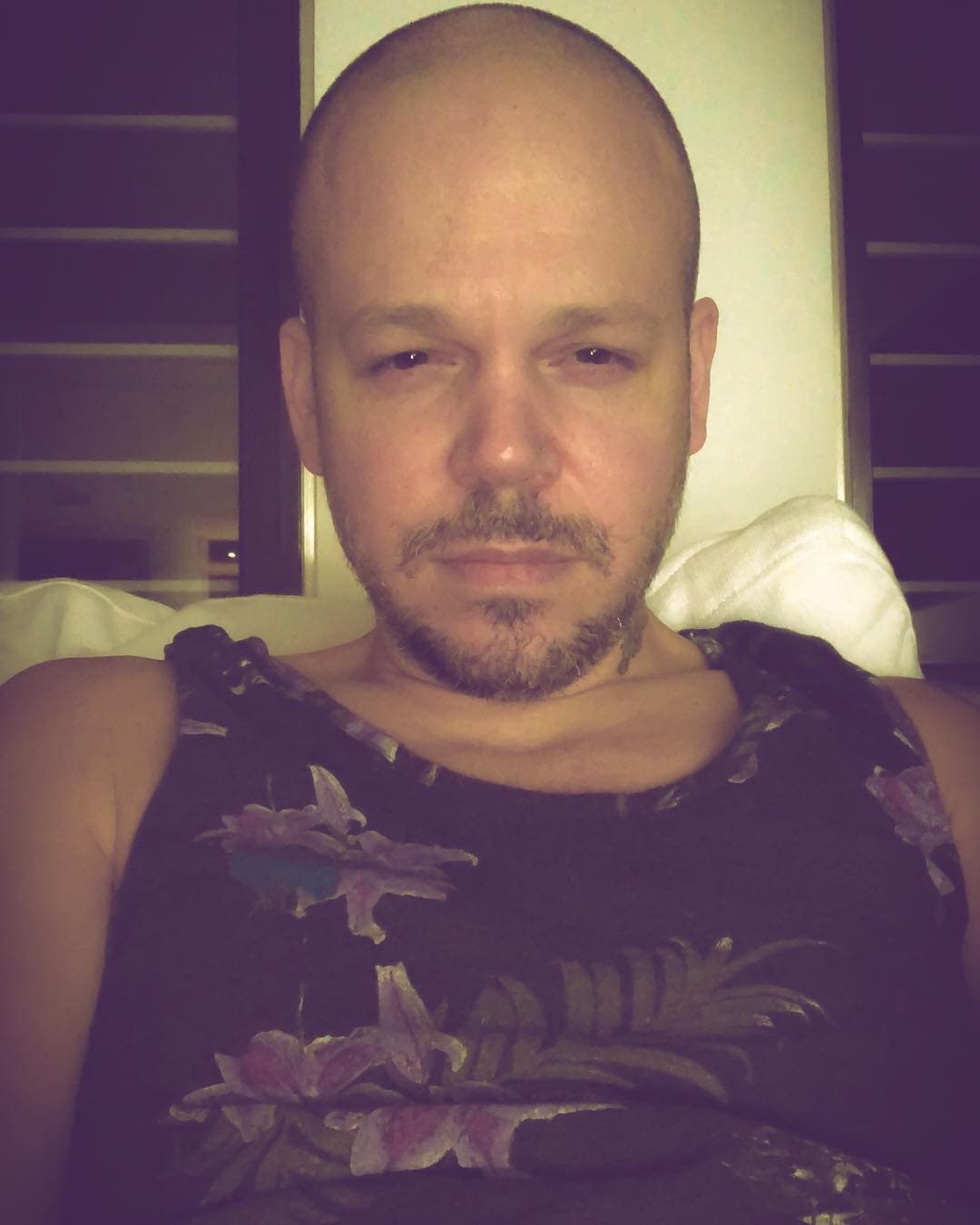 Y aunque en algún momento se pensó que
<b>René Pérez</b> no le iba a responder, salió finalmente con ‘
<i><a href="https://www.youtube.com/watch?v=d-6uMFuQkfI" target="_blank">Querido Louis</a></i>’, tema de ocho minutos y medio.