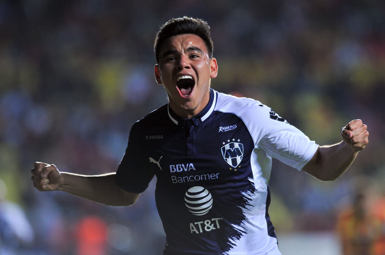 Mediocampista: Carlos Rodríguez (Monterrey)