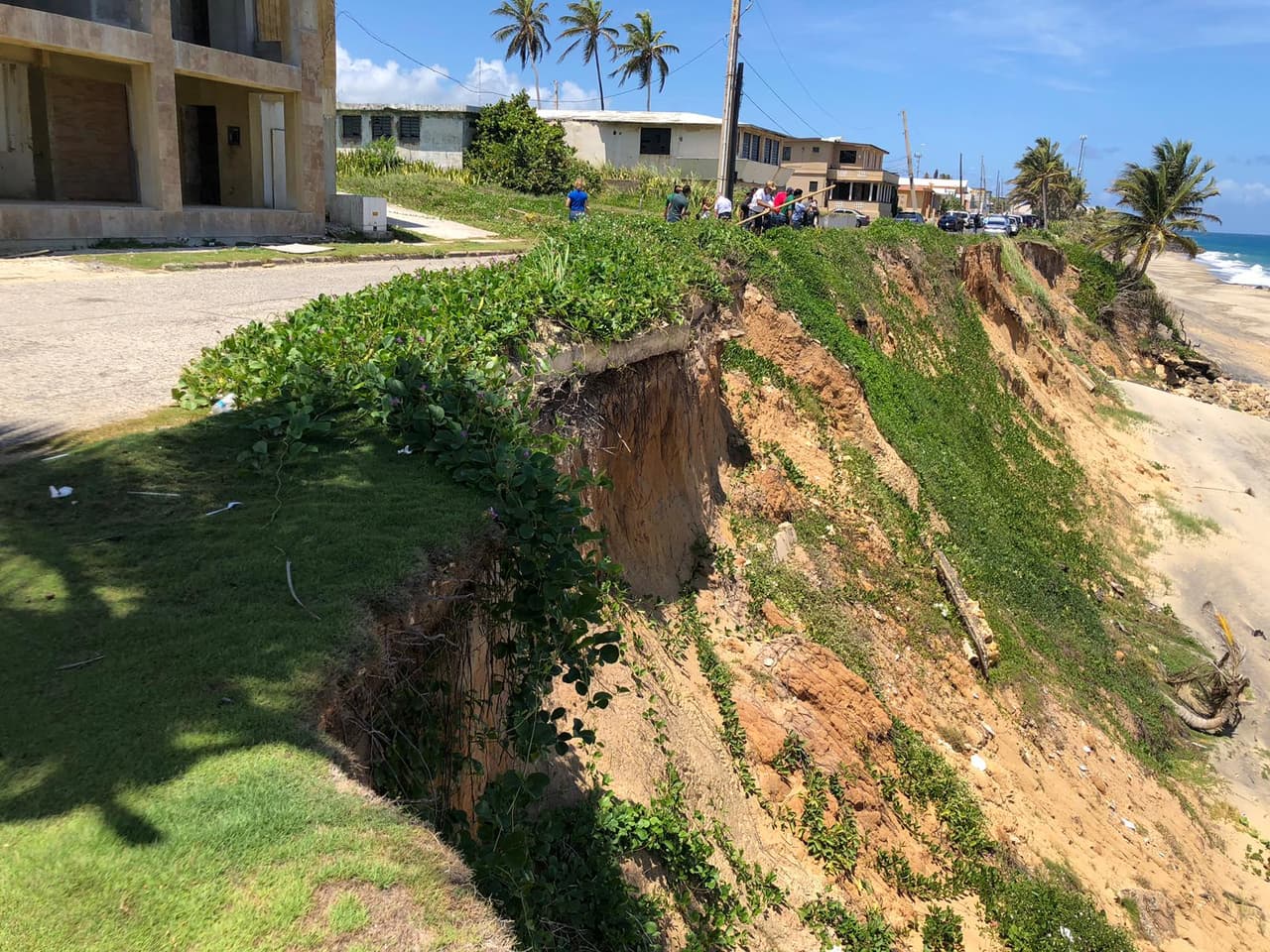 El Cuerpo de Ingenieros está haciendo un estudio de costas, pero toma años terminar la investigación.