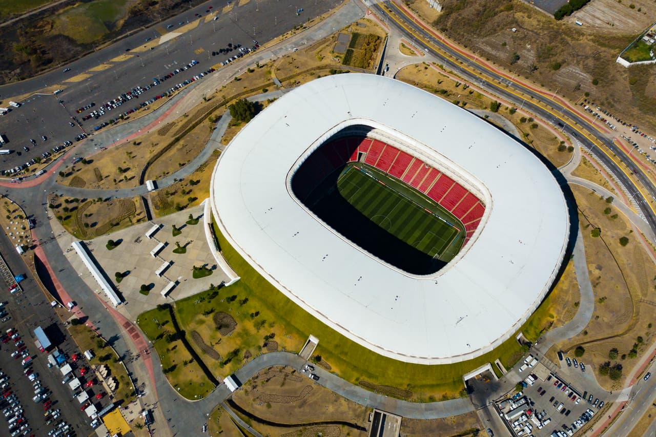 El Estadio Akron de Guadalajara puede ser una alternativa para futuros juegos de la NFL.