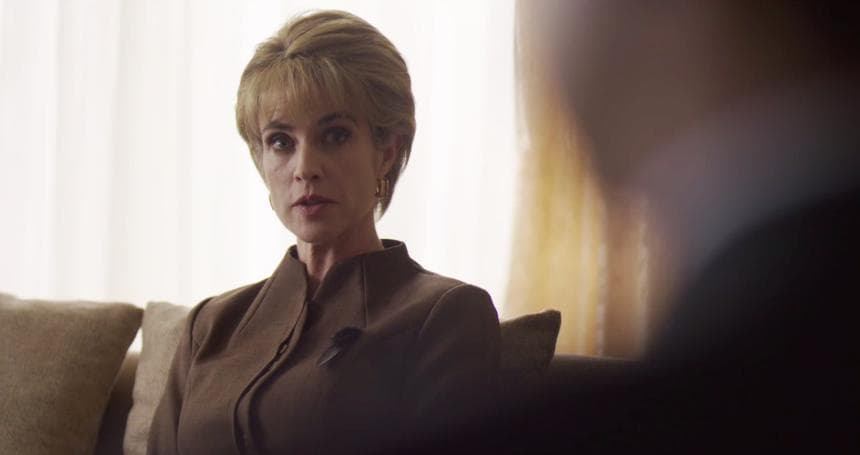 The president’s wife knew that capturing the famously violent drug trafficker would make the new government look great, so she listened attentively to ‘Don Sol’s proposal. With a steady look and a nod, she let the president know she approved the deal.