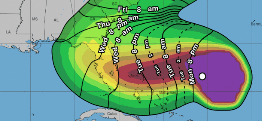 Se espera que la tormenta suptropical Nicole se convierta en huracán en su trayectoria a Florida