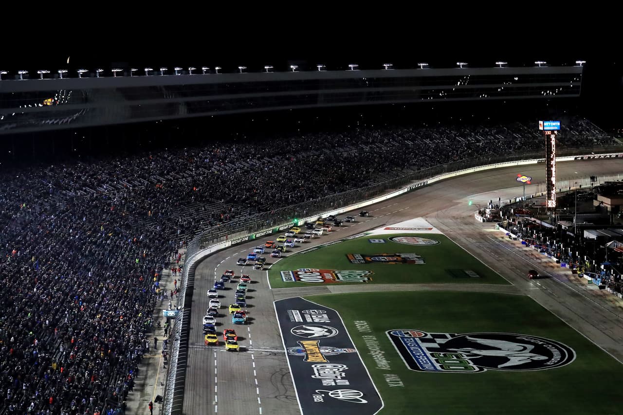 Emociones a más de 200 millas por hora en el Texas Motor Speedway