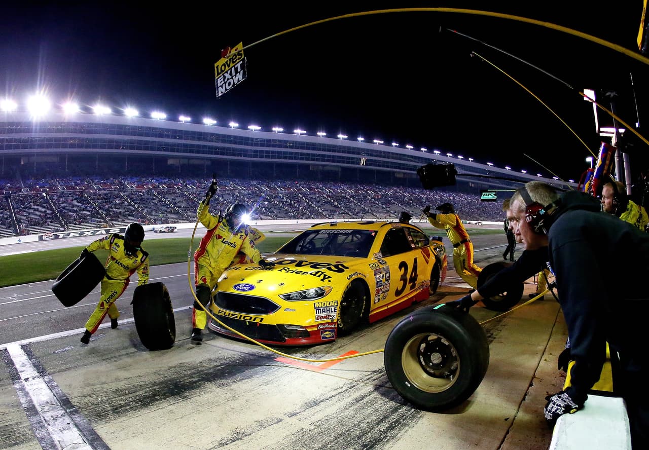 Emociones a más de 200 millas por hora en el Texas Motor Speedway