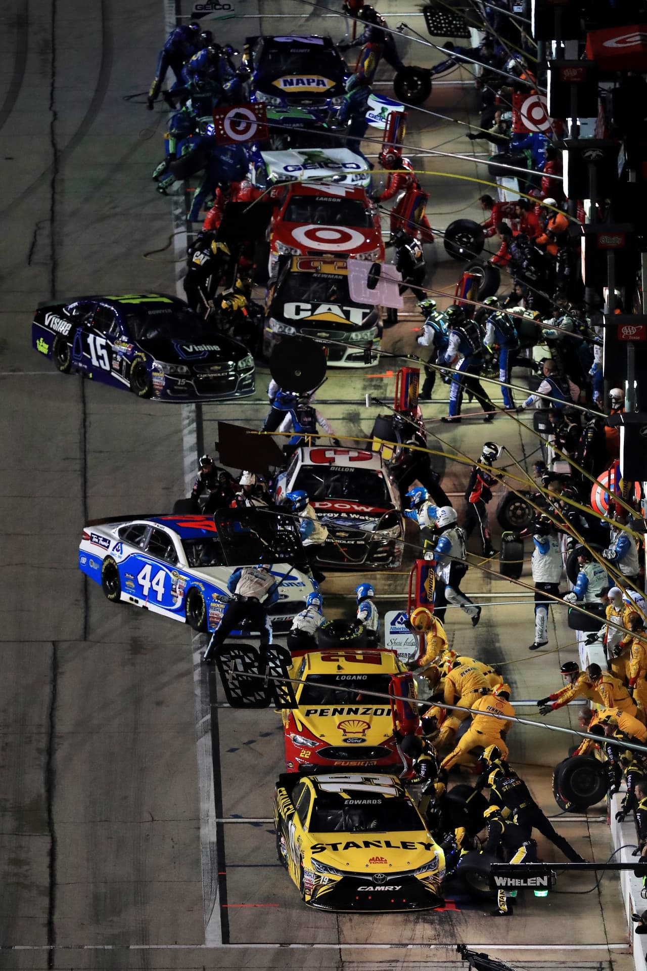 Emociones a más de 200 millas por hora en el Texas Motor Speedway