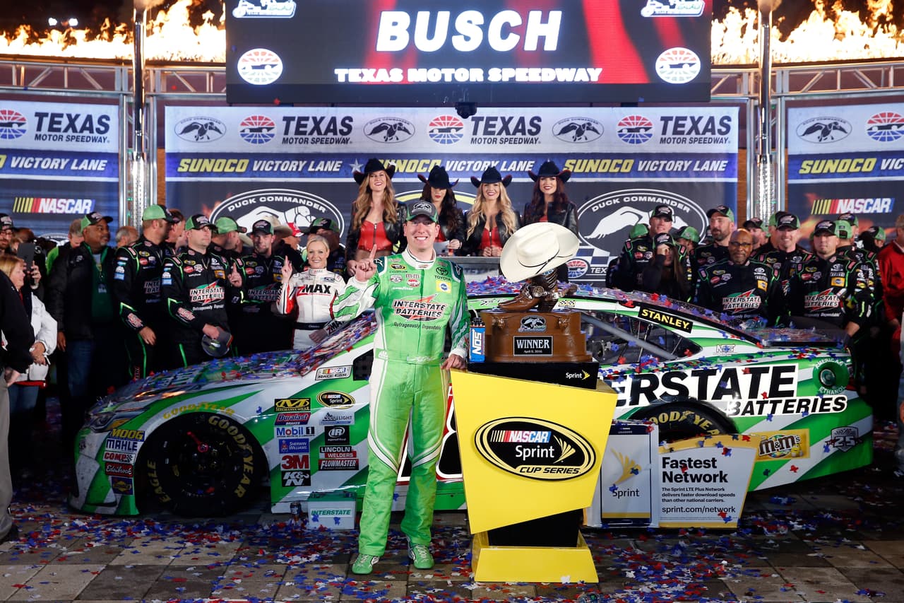 Emociones a más de 200 millas por hora en el Texas Motor Speedway