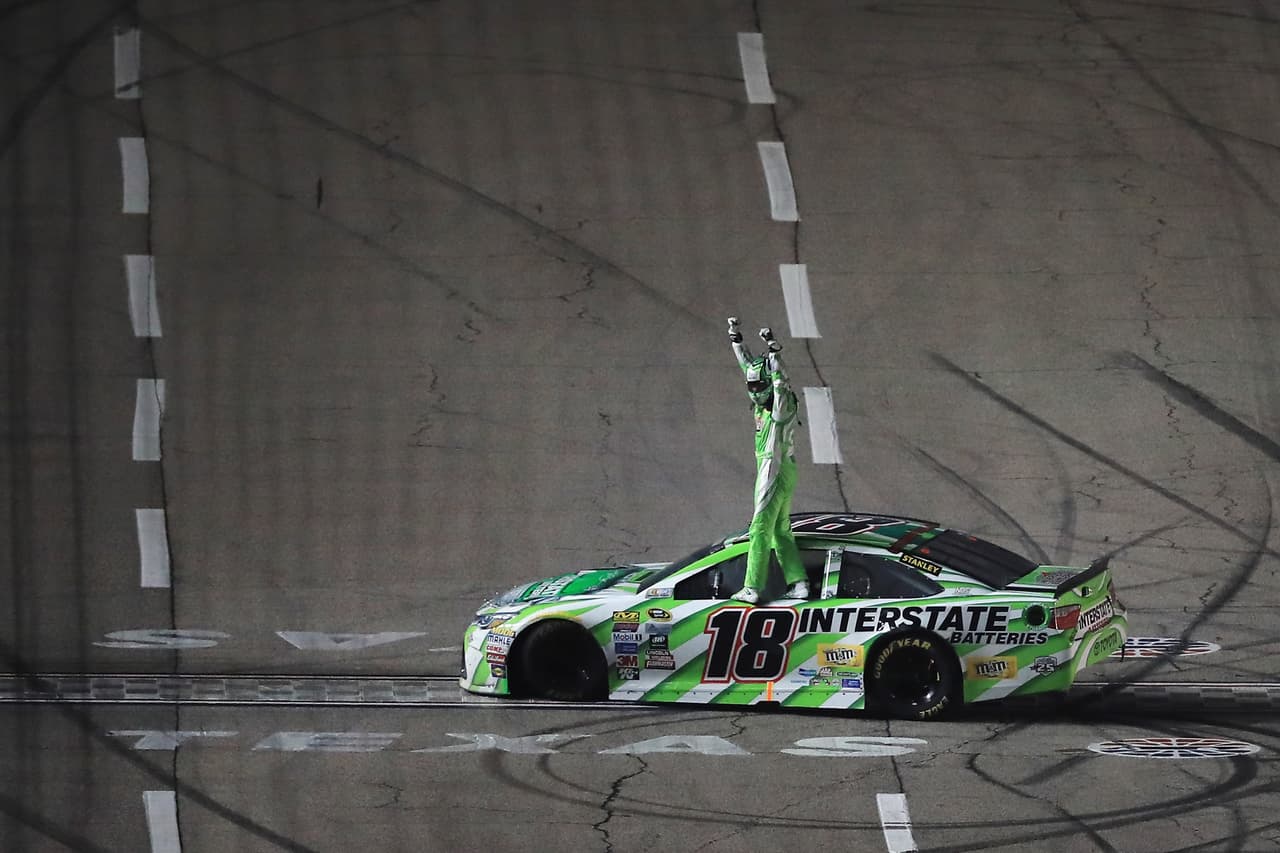 Emociones a más de 200 millas por hora en el Texas Motor Speedway