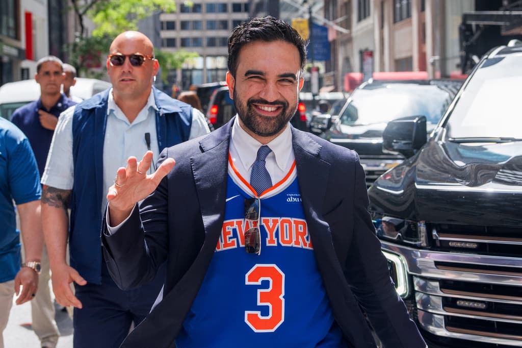 Alcalde Mamdani emitió su voto anticipado en las elecciones primarias de Nueva York