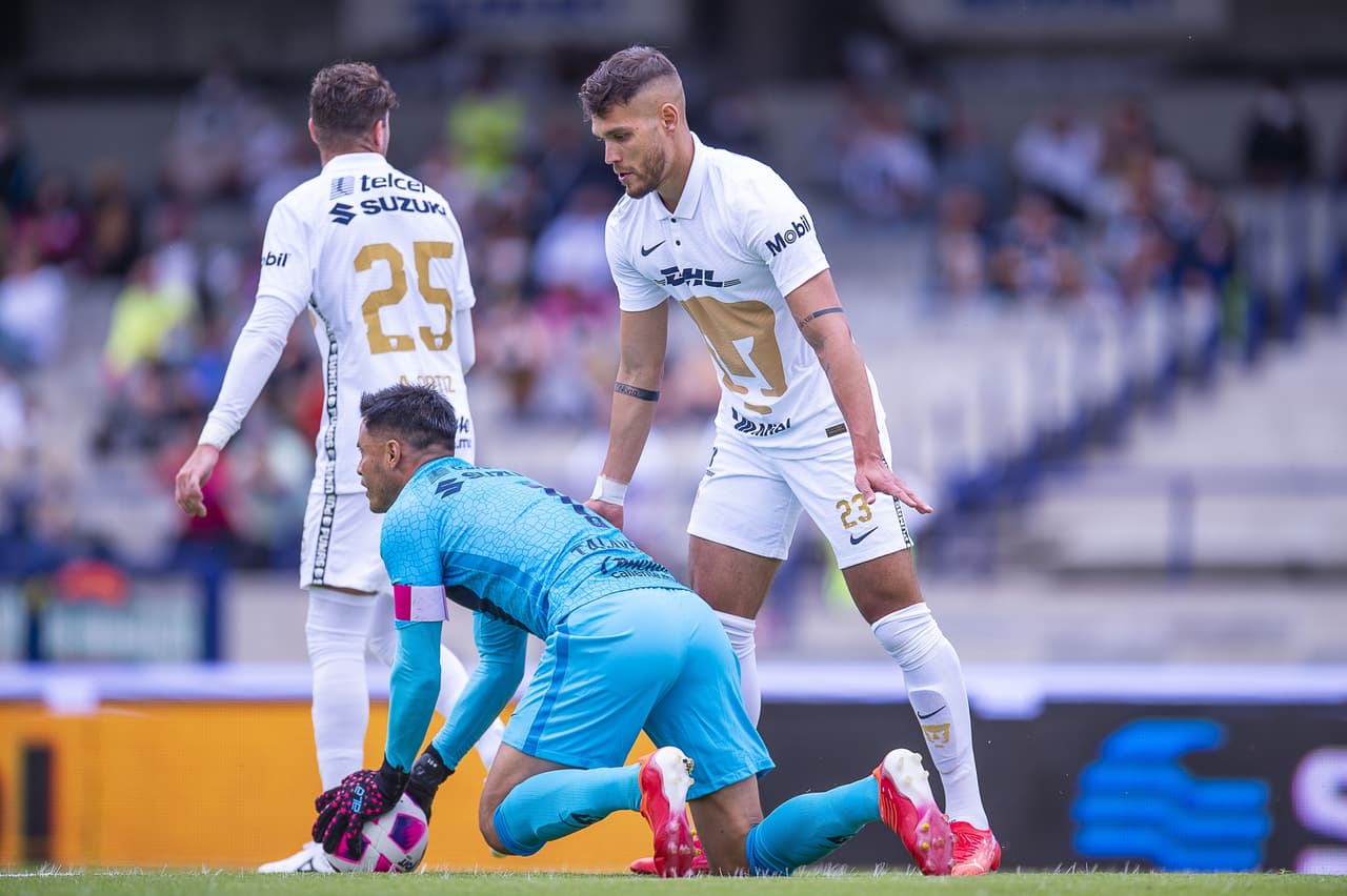 Washington Corozo salvó el partido para los de casa, con anotación ya en minutos extra (90+5') durante el encuentro entre Pumas de la UNAM y los Bravos de Juárez. A inicio, los visitantes anotaron autogol y ponían a los felinos arriba, pero fue anulado tras revisón por fuera de lugar.