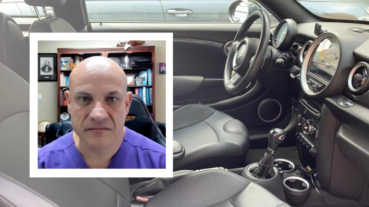 “Sin duda alguna, las lesiones térmicas pueden ocurrir cuando te sientas en un coche muy caliente, que si traes shorts o en el caso de las mujeres una falda, puedes quemarte”, dijo el Dr. Joseph Varón, de United Memorial Medical Center en Houston.