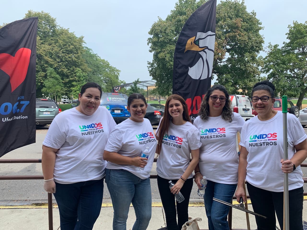 Univision Chicago participó en una actividad de solidaridad con la comunidad para el ‘Day of Caring’