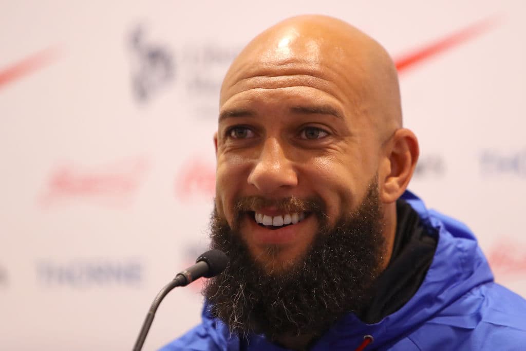 Tim Howard. Quizá el mejor portero en la historia de los Estados Unidos, ídolo en el Everton. Se retiró en Colorado Rapids.