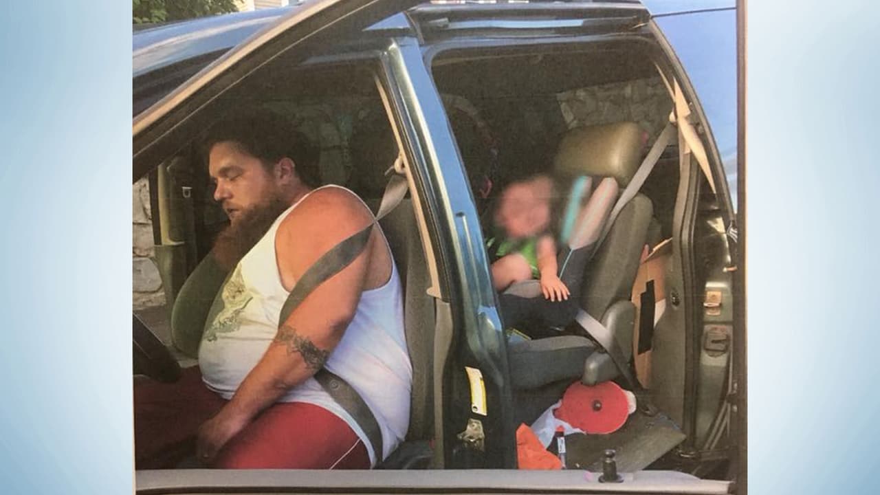 Rhode Island police find man overdosed with child in vehicle