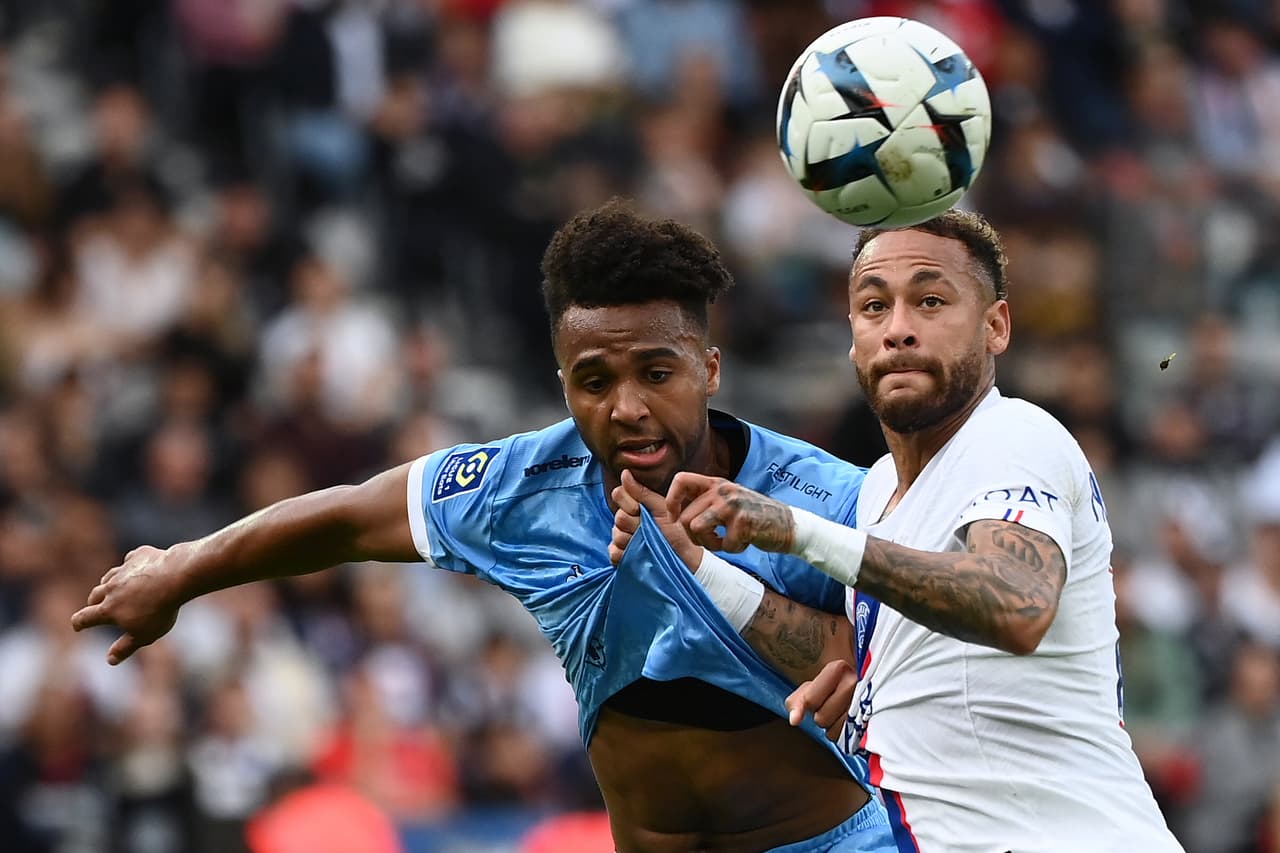 PSG remontó para vencer 4-3 al Troyes con goles de Carlos Soler, Lionel Messi, Neymar y Kylian Mbappé en la Jornada 13 de la Ligue 1.