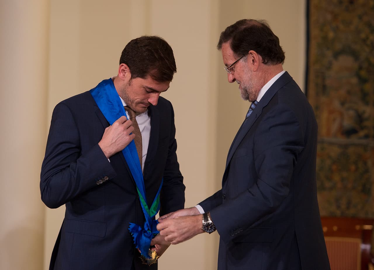 Iker Casillas recibe la Gran Cruz de la Orden al Mérito Deportivo
