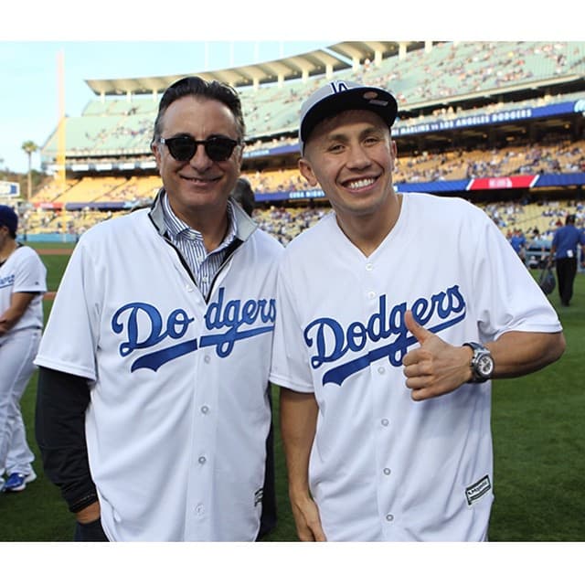 Golovkin con el actor cubano Andy García, en un juego de Dodgers.