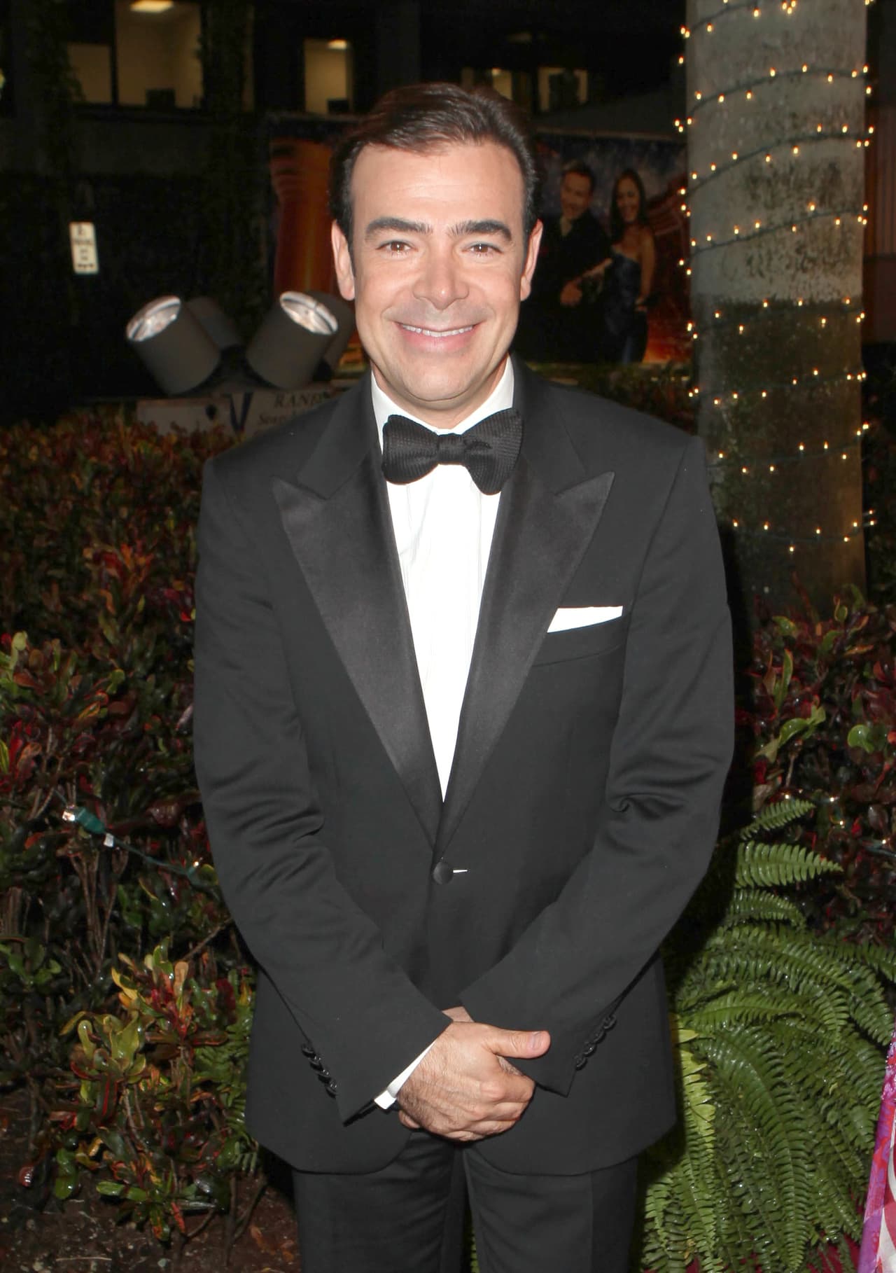 Junio fue un mes que marcó la vida de Toño Mauri y su familia. Desde entonces,
<b> <a href="https://www.univision.com/shows/despierta-america/preocupado-tono-mauri-confirma-que-toda-su-familia-tiene-covid-19-me-sentia-muy-debil-pense-que-era-gripa-video" target="_blank">ha estado hospitalizado</a></b> por las complicaciones que le ha ocasionado el covid-19.