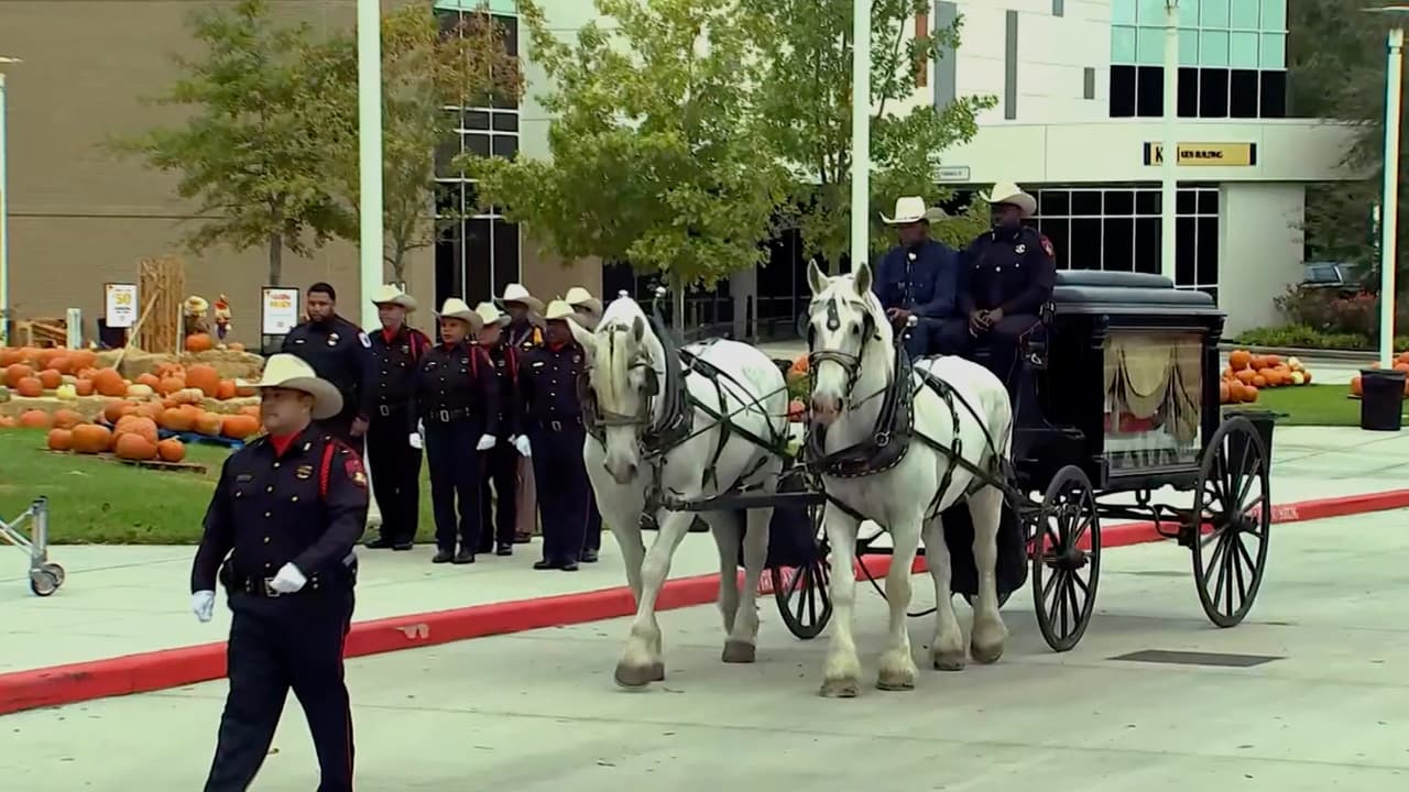 Su cuerpo descansará en el cementerio de Klein Memorial Park en el 9714 de la FM 2920.