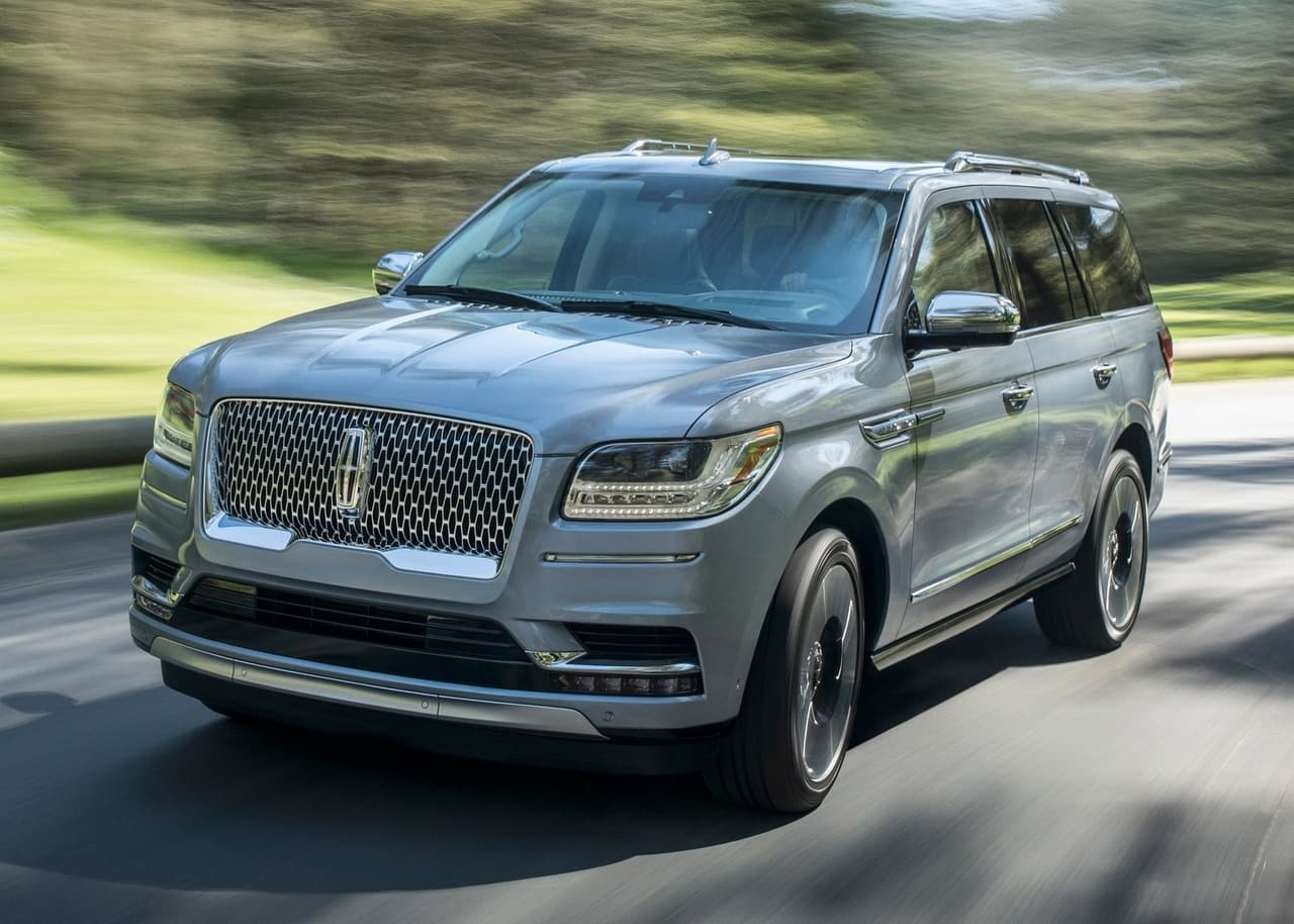 <h3 class="cms-H3-H3"><b>10. Lincoln Navigator</b></h3>
<br>
<ul>
<li><b>Precio promedio de una unidad usada en noviembre 2021:</b> $66,726</li>
<li><b>Diferencia en dólares comparado a noviembre 2020:</b> $18,476</li>
<li><b>Diferencia porcentual comparado a noviembre 2020:</b> 38.3%</li>
</ul>