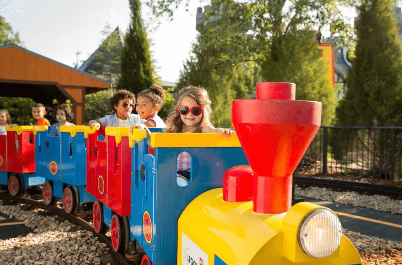 Se espera que un millón de visitantes asistan al complejo anualmente.