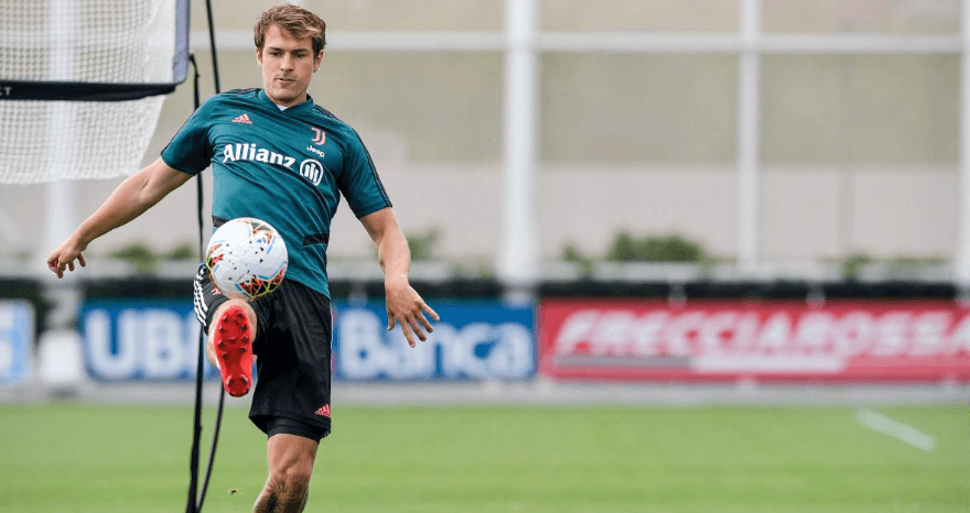 Después de un día de pruebas y exámenes en el J Medical, algunos de los jugadores iniciaron entrenamientos.