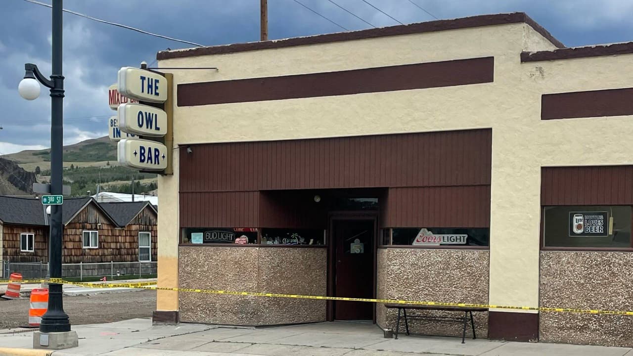 Al menos 4 muertos tras un tiroteo en un bar de Montana: el sospechoso se dio a la fuga y es peligroso