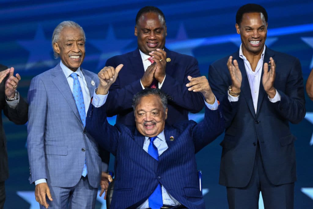 Jesse Jackson es homenajeado en el primer día de la Convención Nacional Demócrata.