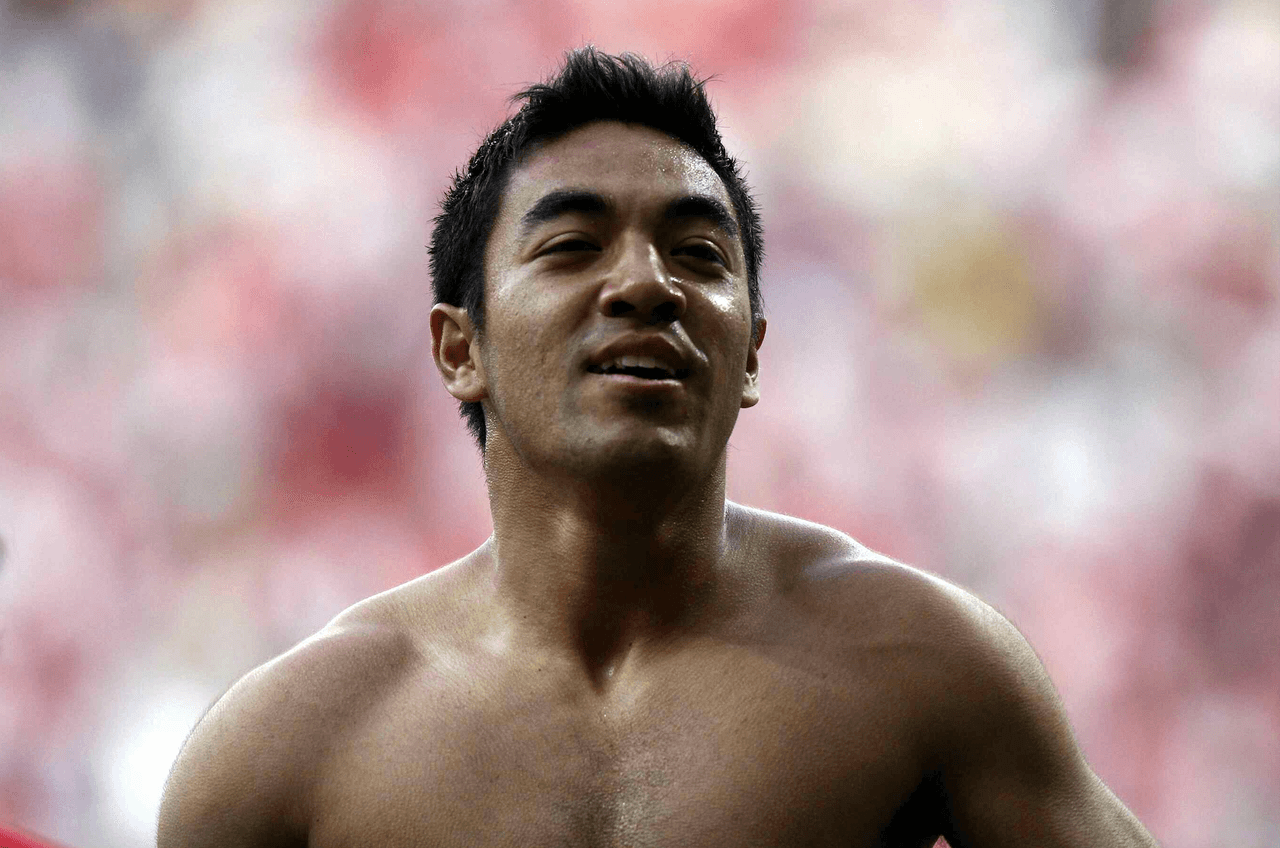 Fabián se quitó la playera en el festejo que dictaba sentencia para las Águilas.