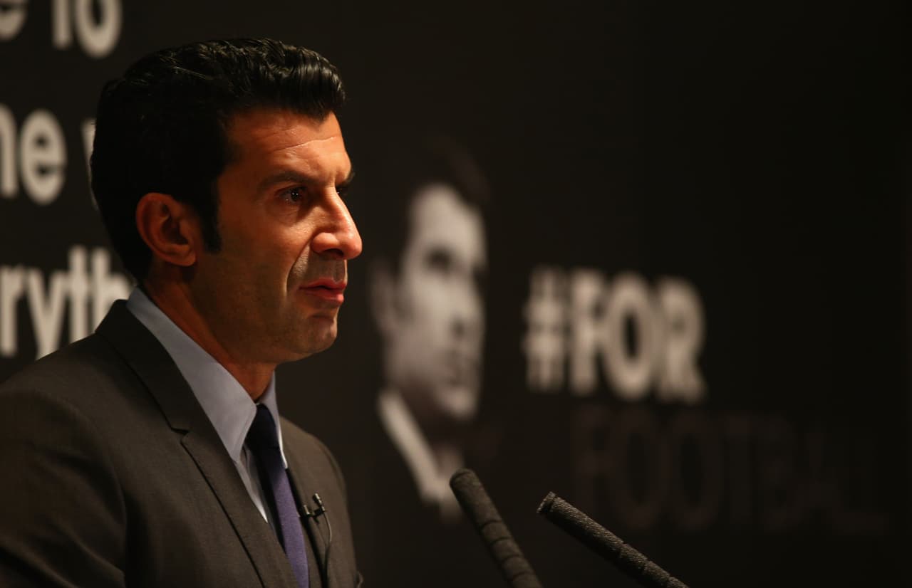 Figo: "Hoy es un buen día para la FIFA y para el fútbol"