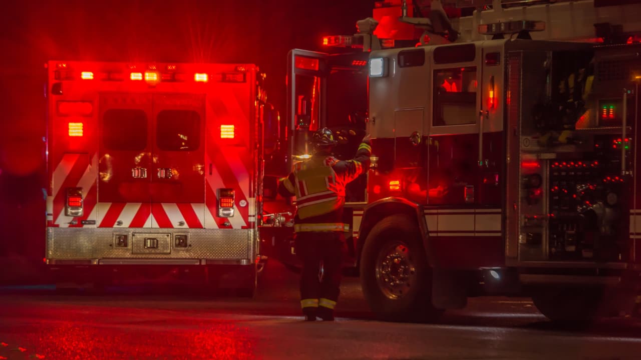 Niña resulta herida de gravedad en la mano por explosión de fuego artificial en Staten Island