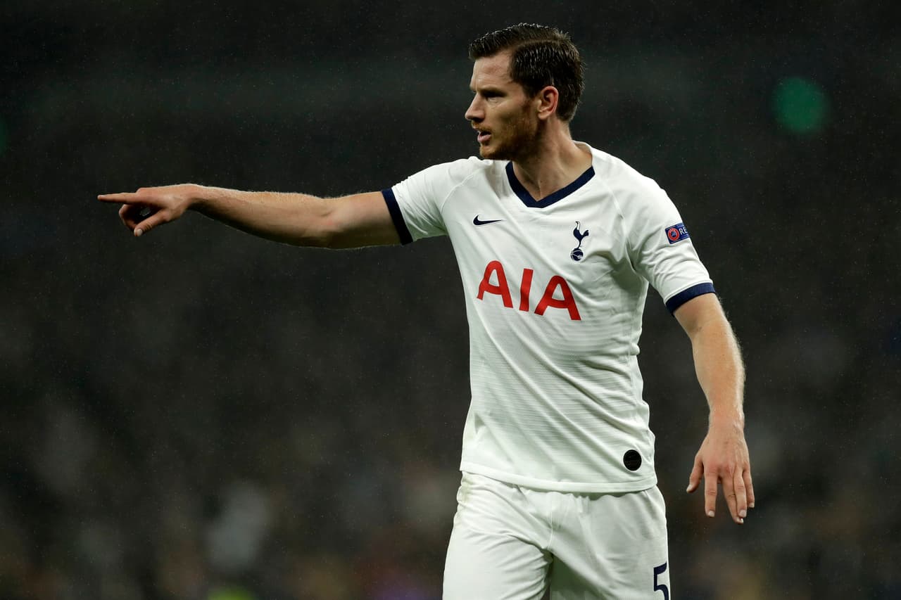 <b>Jan Vertonghen (Tottenham)</b>
<br>Posición: Defensa
<br>Edad: 32
<br>Valor actual: 14.50 MDE