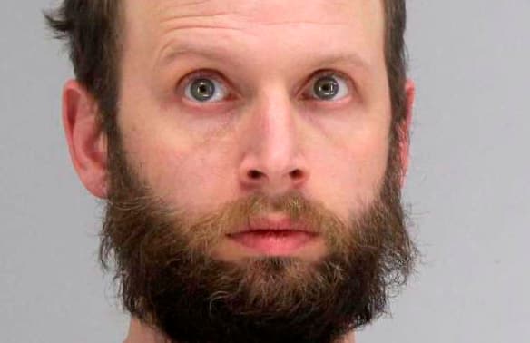 "Seguía instrucciones de Trump", dice un acusado por el asalto al Capitolio y de amenazar de muerte a Ocasio-Cortez