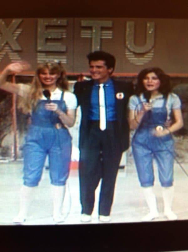 Trabajó como conductora del famoso programa 'XE-TU'. Su primer papel en una telenovela lo consiguió en 1977 con 'Acompáñame'. Más papeles comenzaron a llegar a ella, participó en 'El amor llegó más tarde', 'La llamada de tu amor', 'Añoranza' y 'Lágrimas negras'.