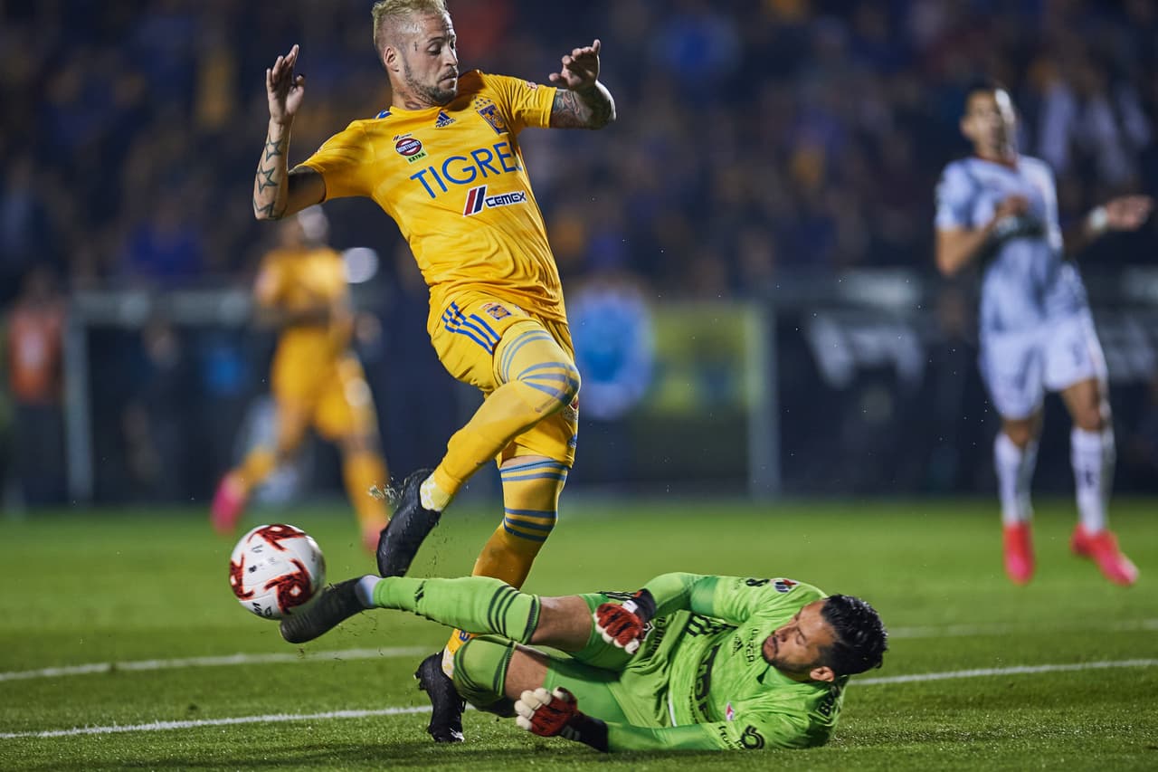 Con goles de Luis Quiñones y André Pierre Gignac, Tigres le pega 2-1 al Atlas y se queda con los tres puntos.