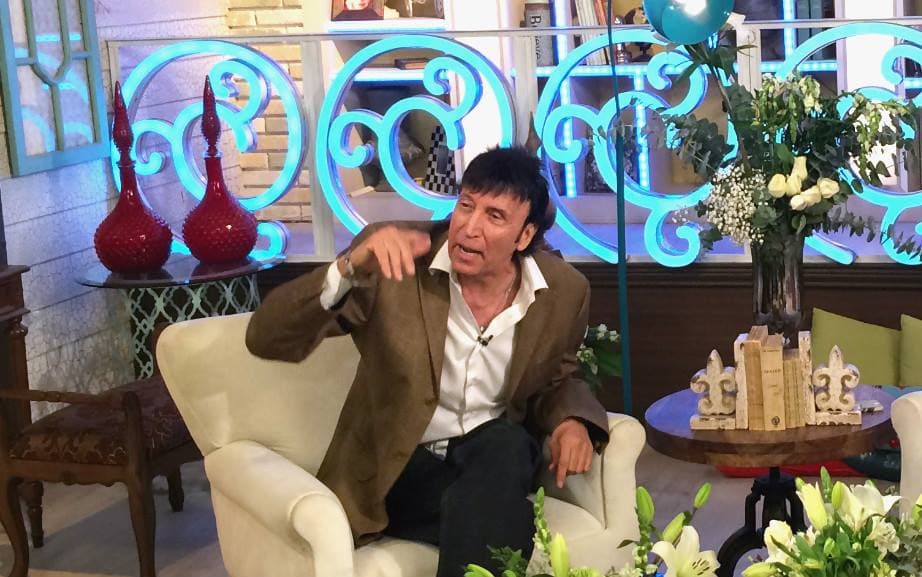 Memo Rios nos cuenta sus experiencias como comediante.