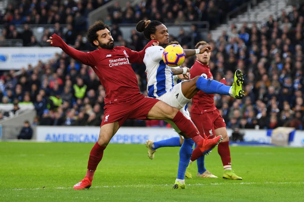 Y desde luego, los Reds, con tantos recursos, no se quedaron de brazos cruzados y también intentaron irse adelante. Aquí Mohamed Salah causando estragos en ataque.