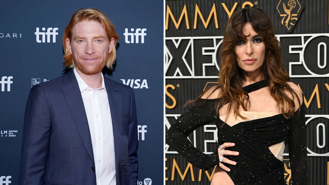 Domhnall Gleeson y Sabrina Impacciatore serán los protagonistas del spin-off de 'The Office'