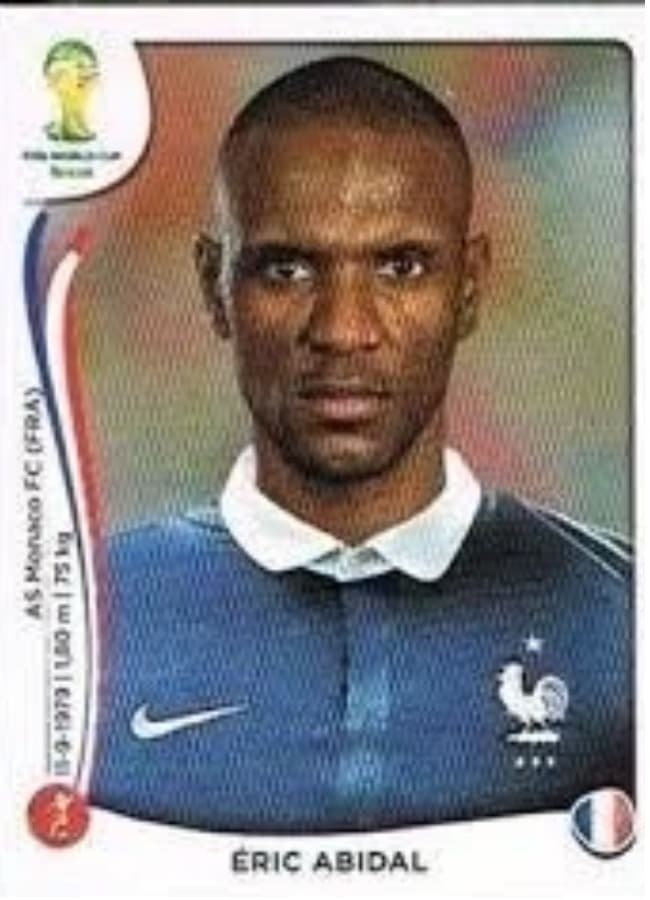 El francés Eric Abidal también se quedó por fuera de la lista de Francia para el Mundial de Brasil.