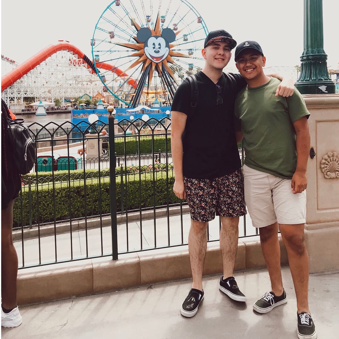 <b>"Todavía no sé bien mi preferencia (sexual)</b>, pero sí sé que amo a esta persona muchísimo (Joaquín) y
<b>estoy feliz, como nunca antes</b>", afirmó en aquél entonces cuando tenía 16 años.
<br>