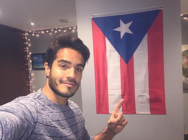 El actor, cantante y artista visual se integró en 2009 al programa de televisión 'Aventura científica' en su natal Puerto Rico.