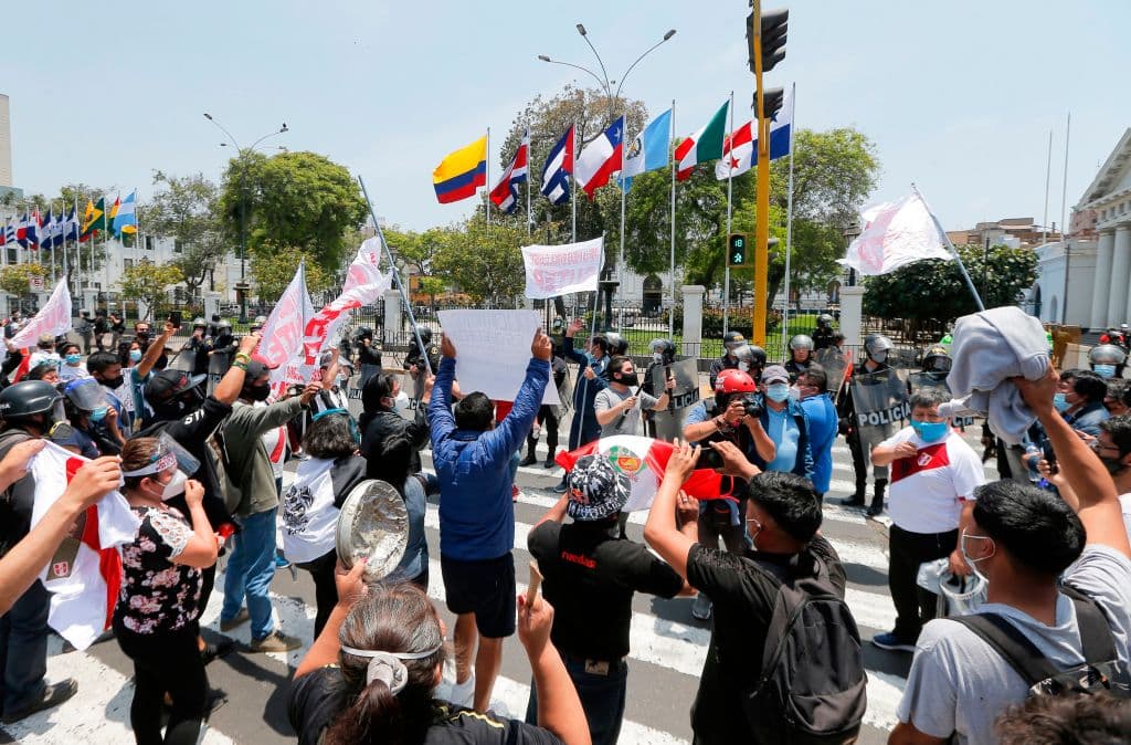 Hoy el Parlamento tendrá una reunión extraordinaria para escoger a un nuevo presidente.