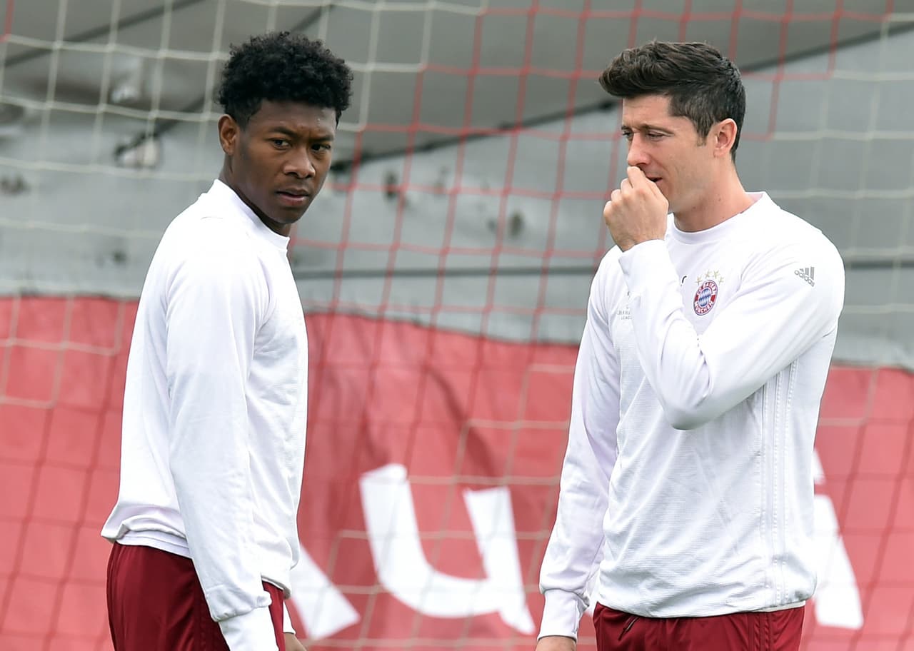 Lewandowski interrumpe el entrenamiento del Bayern y es duda para enfrentar al Madrid