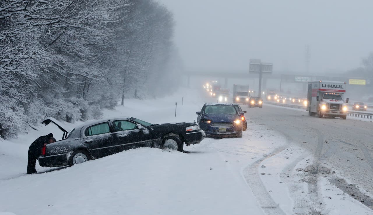 Tragedias y emergencia por desastre: lo que dejó la tormenta invernal en Pensilvania