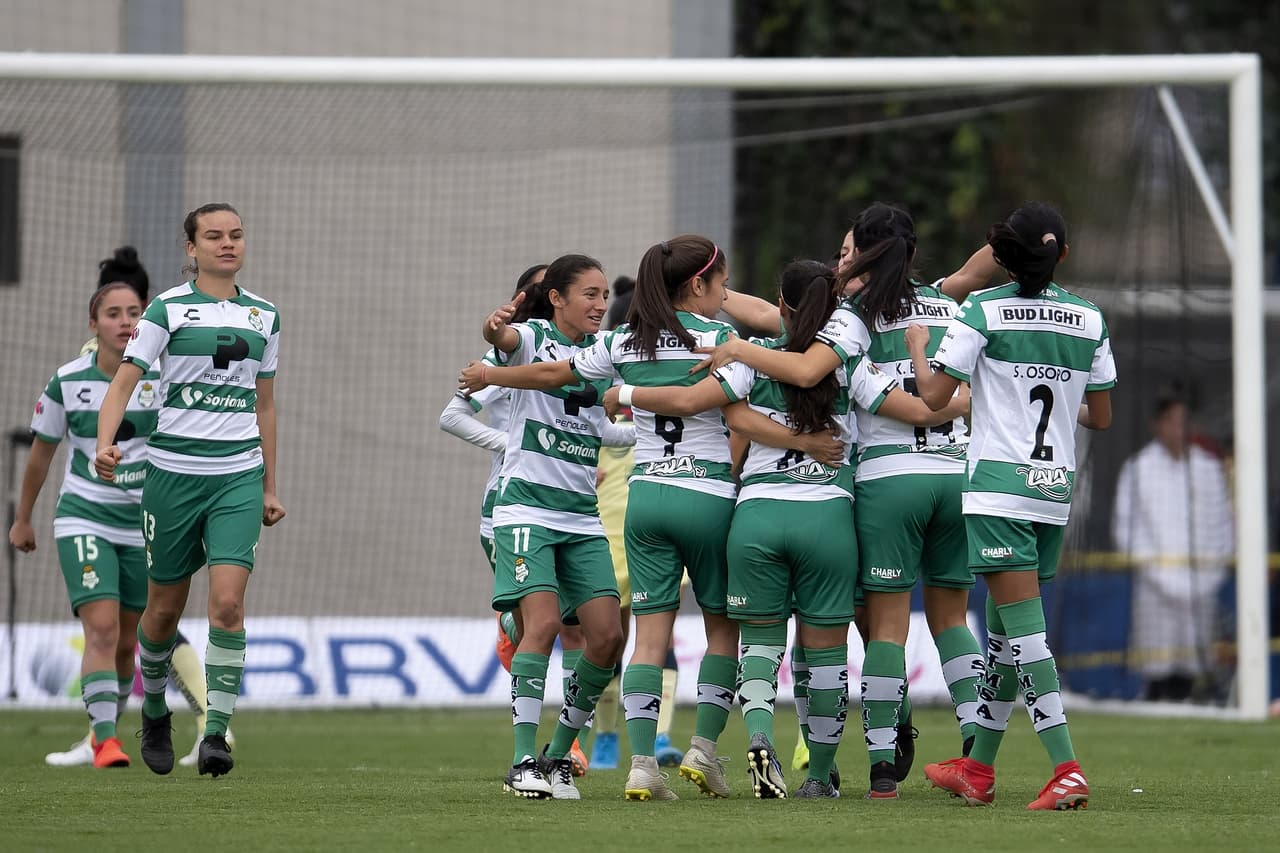 ¡Partidazo en Coapa! Duelo de poder a poder entre el América y las Guerreras del Santos Femenil que nos deleitó con una feria de goles.