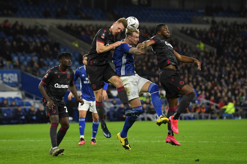 Ya en el tiempo extra el Cardiff se fue al frente, pero el Reading volvió a empatar el juego.