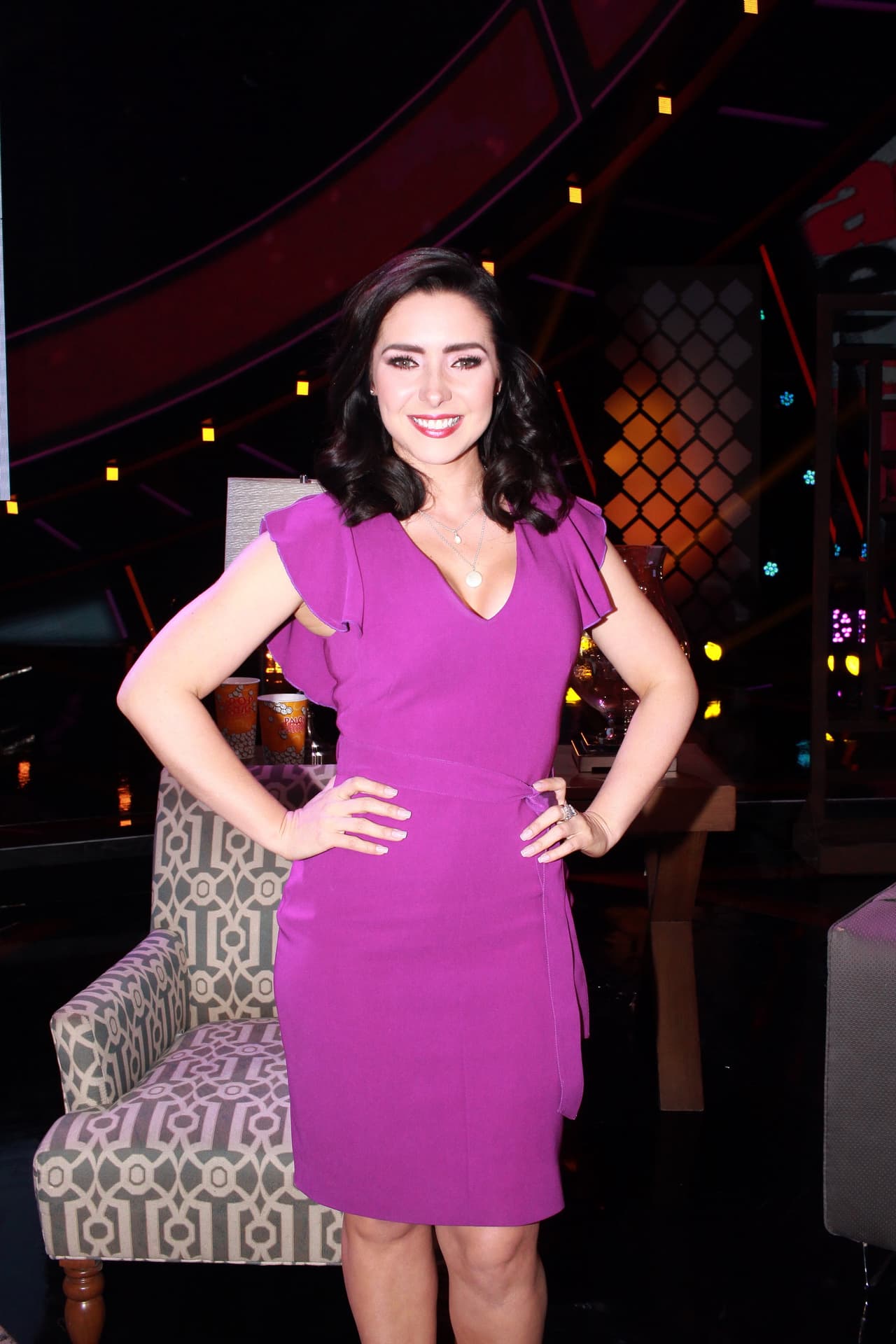 "Ella
<b><a href="https://www.univision.com/famosos/ariadne-diaz-se-arma-de-valor-y-sin-ayuda-cambia-de-look-en-casa-surgio-algo-que-aun-no-puede-decir-video" target="_blank">es una gran mujer</a></b>, gran persona, talentosa", dijo sobre ella.
<br>