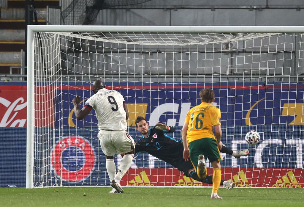 Grupo E | Bélgica se impuso en casa 3-1 a Gales.