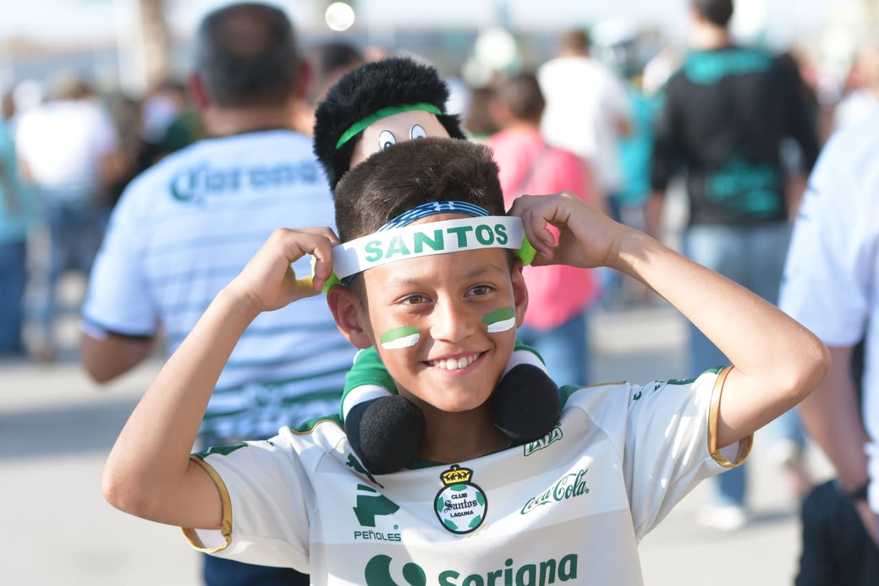 Los más chicos se contagiaron de esa felicidad de ver de nuevo finalista al Santos.