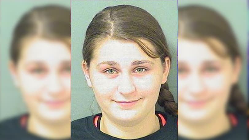 Joven del sur de Florida que se hizo pasar por veterinaria fue arrestada tras mutilar a cachorro